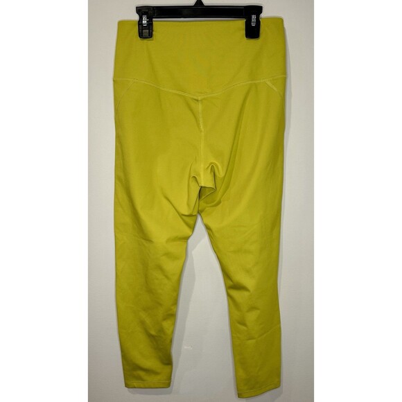 Girlfriend Collective Compressive High Rise Leggings in Chartreuse Size L EUC!!! - Picture 3 of 6